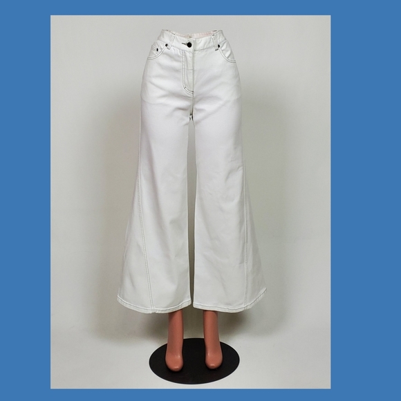 White hi-rise jeans - Picture 2 of 10